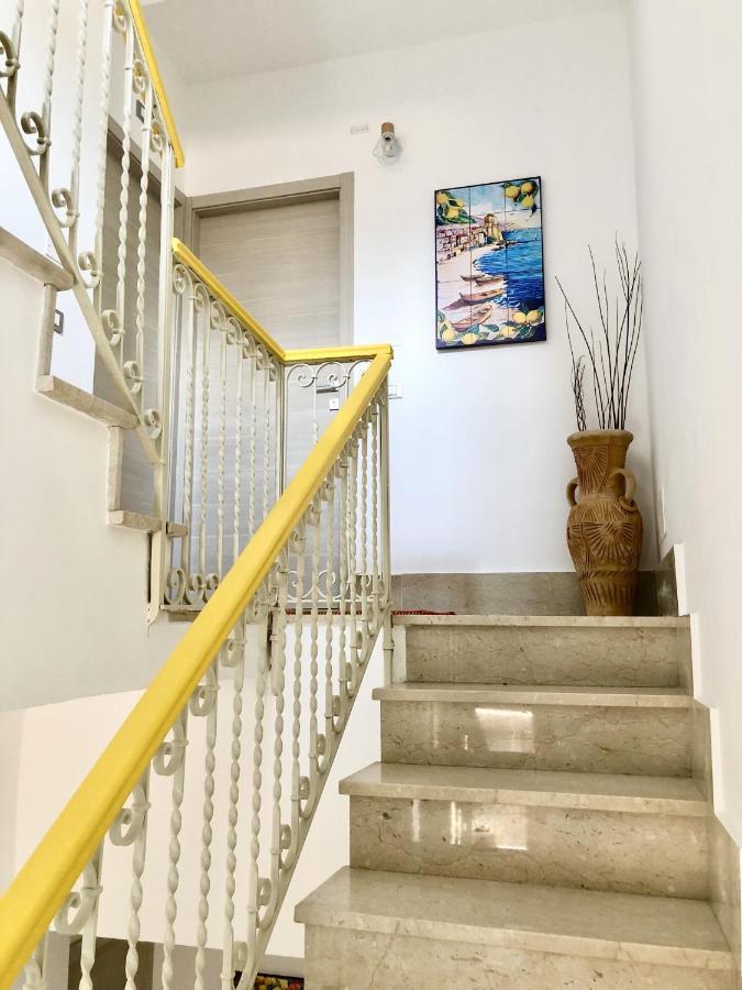 I Mori - Holiday Rooms ลาสการี ภายนอก รูปภาพ