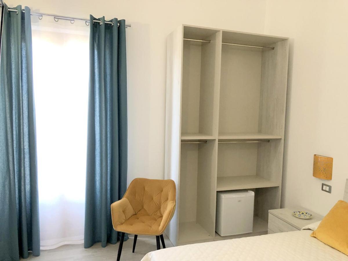 I Mori - Holiday Rooms ลาสการี ภายนอก รูปภาพ